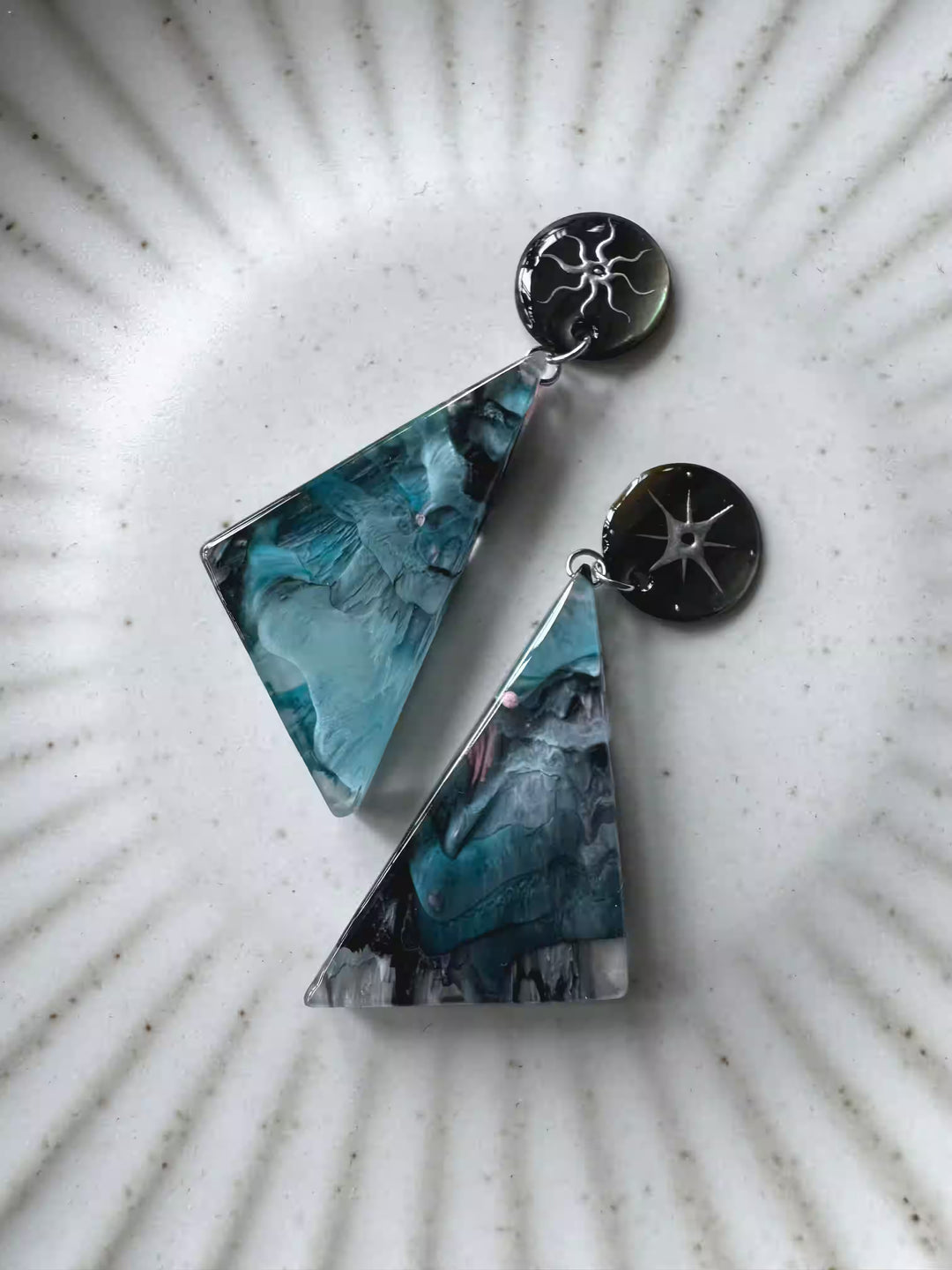 Black Sand Beach — Dark Tides